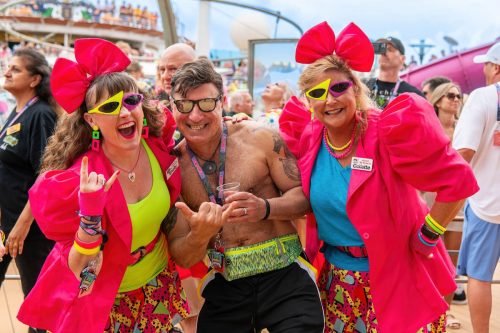 The Ultimate 80s DJ Battle with Retro DJ Travis Bell and DJ Christopher J.