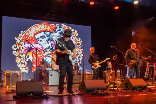 On The Main Stage Los Lobos